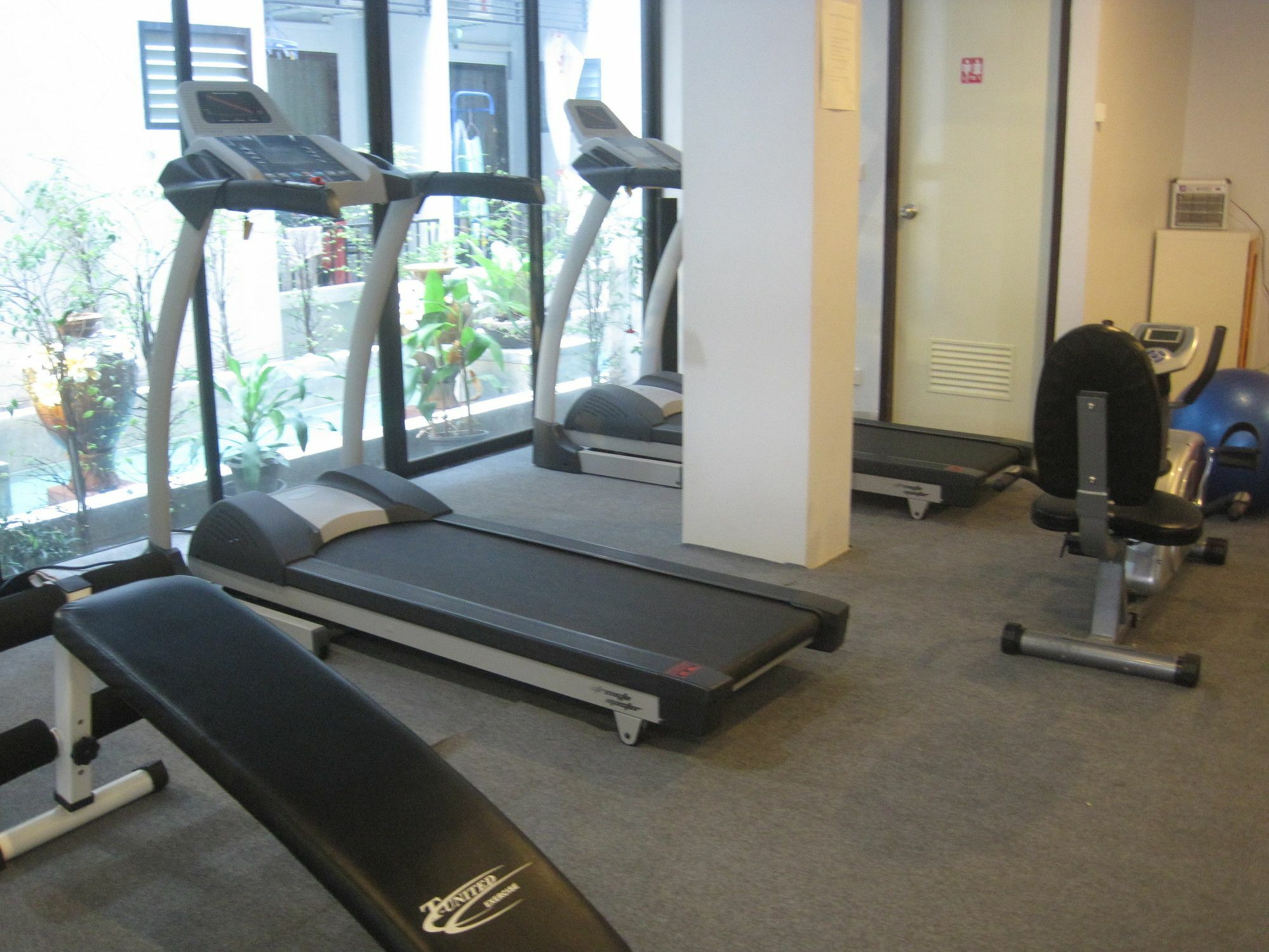 Centana Apartment Bangkok Luaran gambar